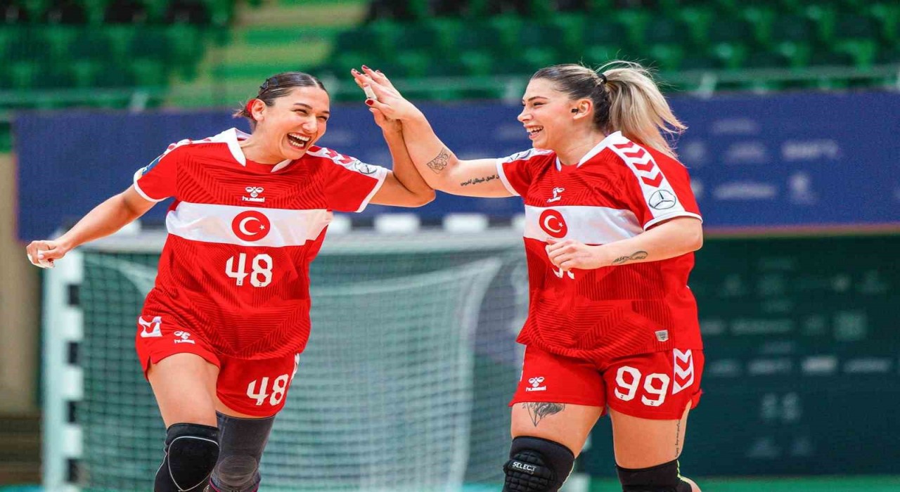 A Milli Kadın Hentbol Takımı, üst üste ikinci kez şampiyon!