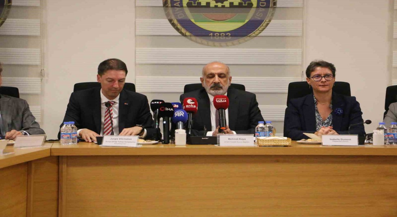 AB Türkiye Delegasyonu heyeti Diyarbakırda