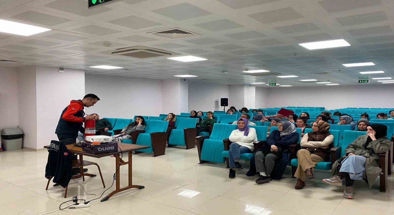 AFAD dan ogrenci yurdundan tatbikat