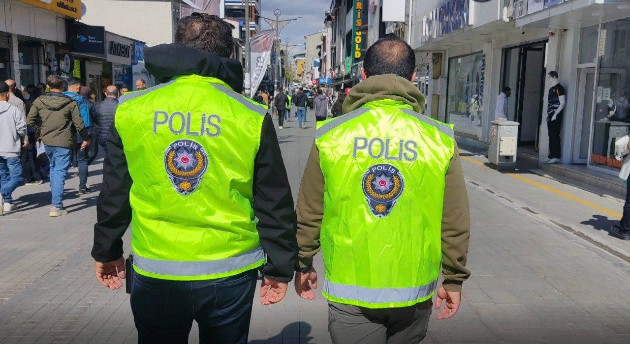 Ağrıda çıkan kavga polis müdahalesiyle kontrol altına alındı