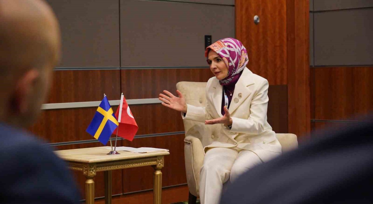 Aile ve Sosyal Hizmetler Bakanı Göktaş Katarda