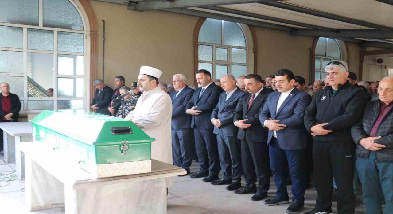 AK Parti Genel Başkanvekili Efkan Alanın acı günü