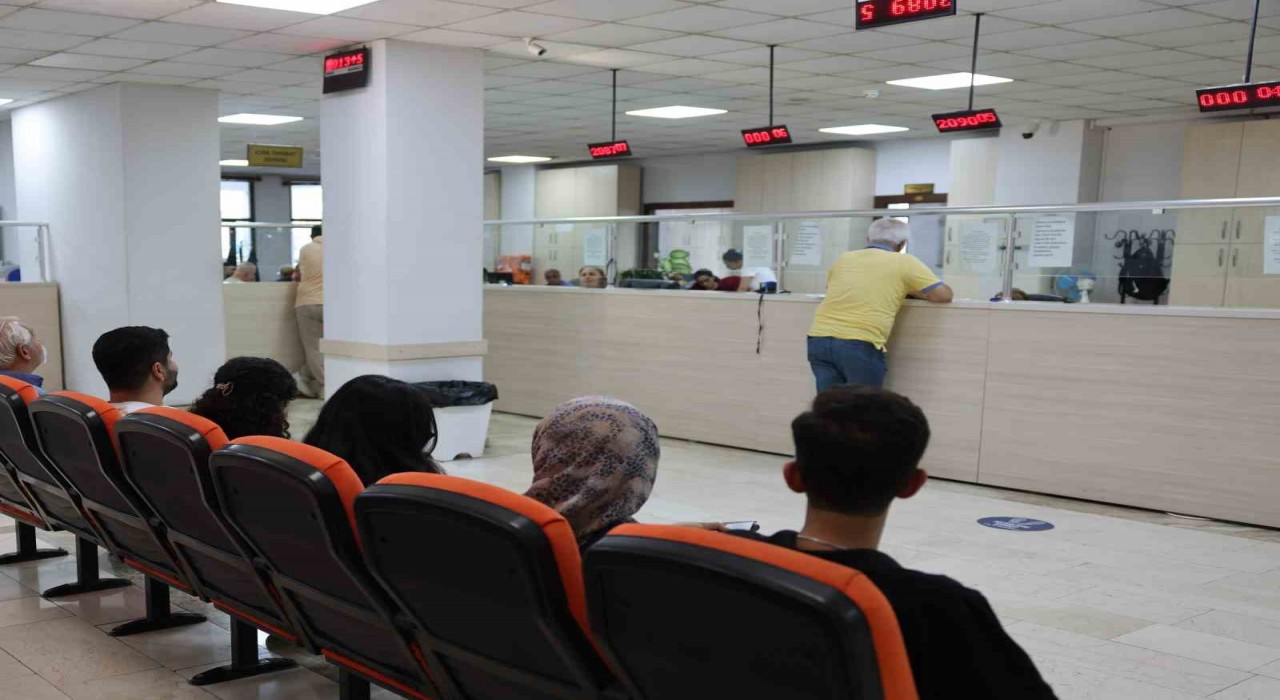 Akdeniz Belediyesi vezneleri hafta sonu açık olacak