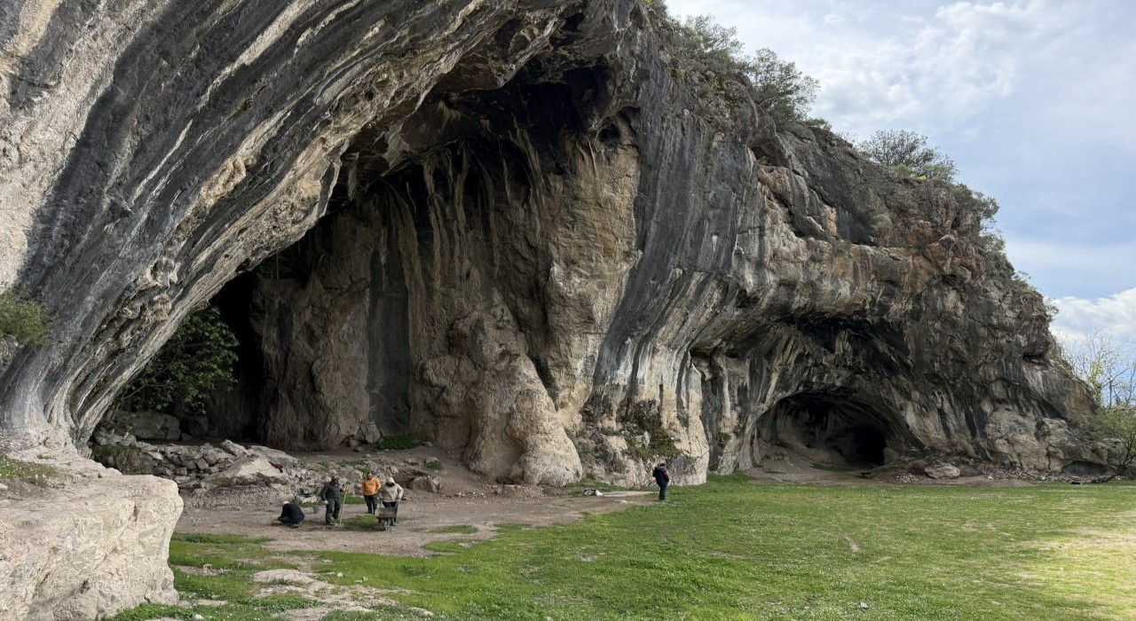 Akdeniz Üniversitesinden bilim dünyasına ışık