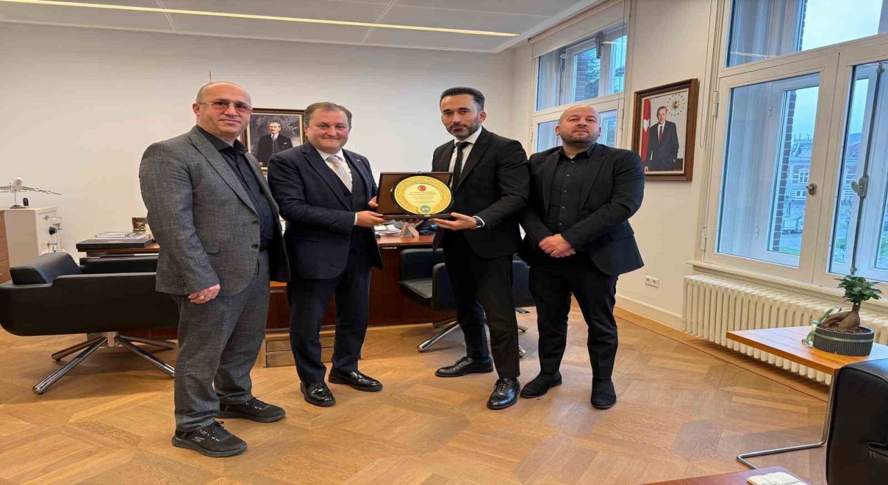 AKİB yönetiminden Amsterdam Başkonsolosuna ziyaret