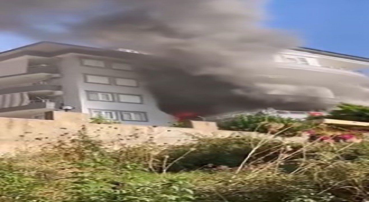 Alanyada 5 katlı binada korkutan yangın