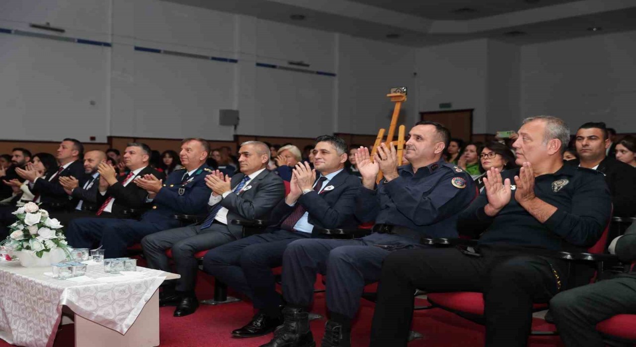 Aliağada Öğretmenler Günü kutlamaları