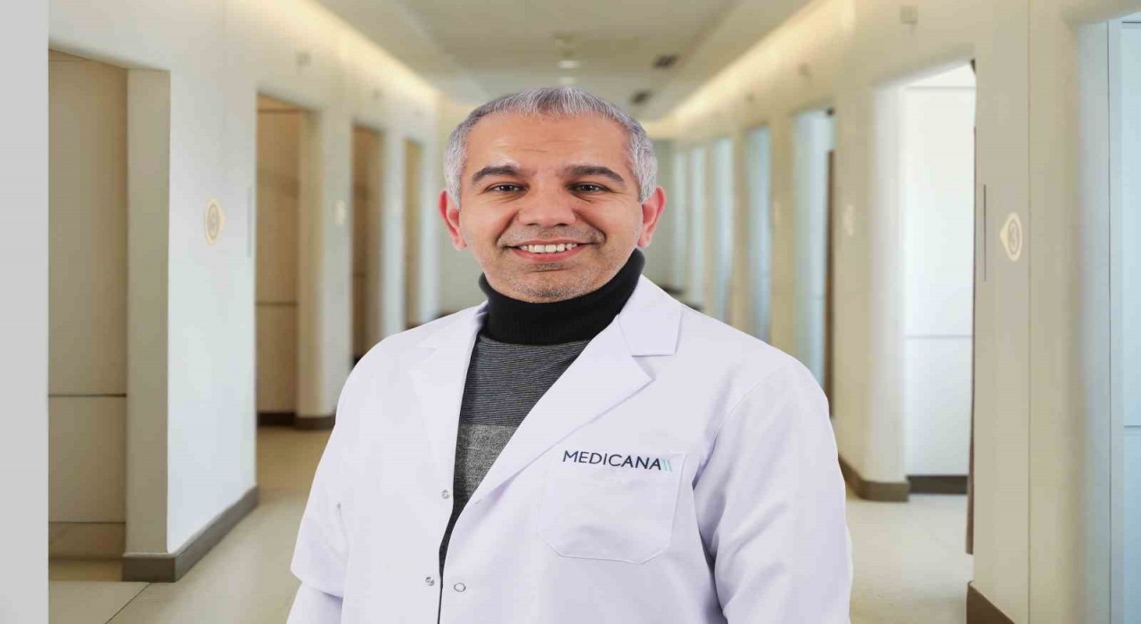 Alzheimer zor bir süreç; anılar silinirken ‘gerçek her zaman gerekli mi?