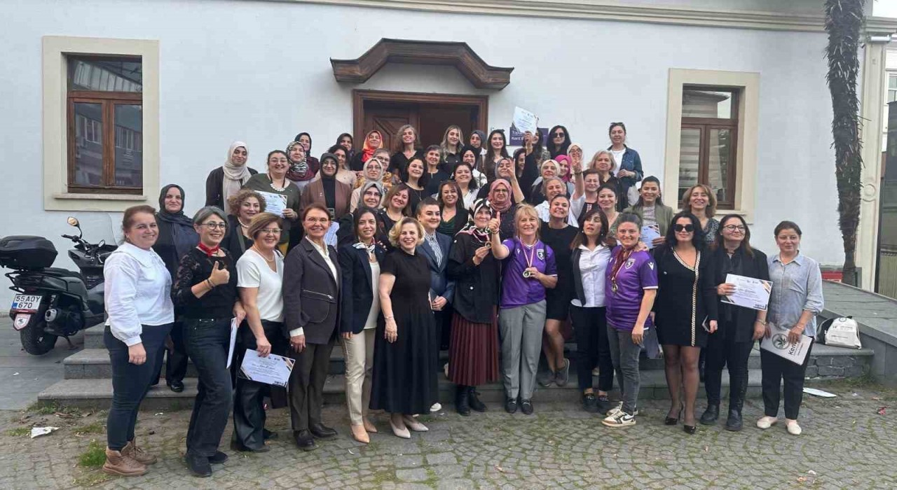 Amazon Kadınları Girişimci Köyü Projesinde final heyecanı: Girişimci kadınlar sertifikalarını aldı