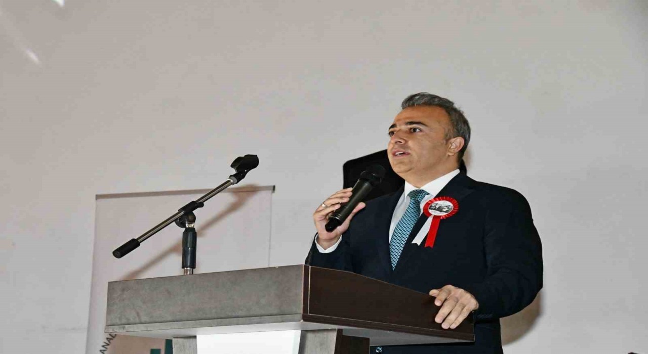 Ardahanda Öğretmenler Günü kutlandı