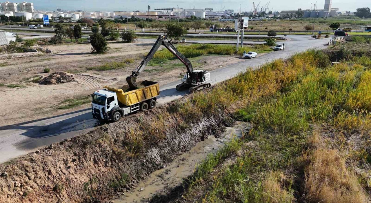 ASATtan taşkın riskine karşı temizlik seferberliği