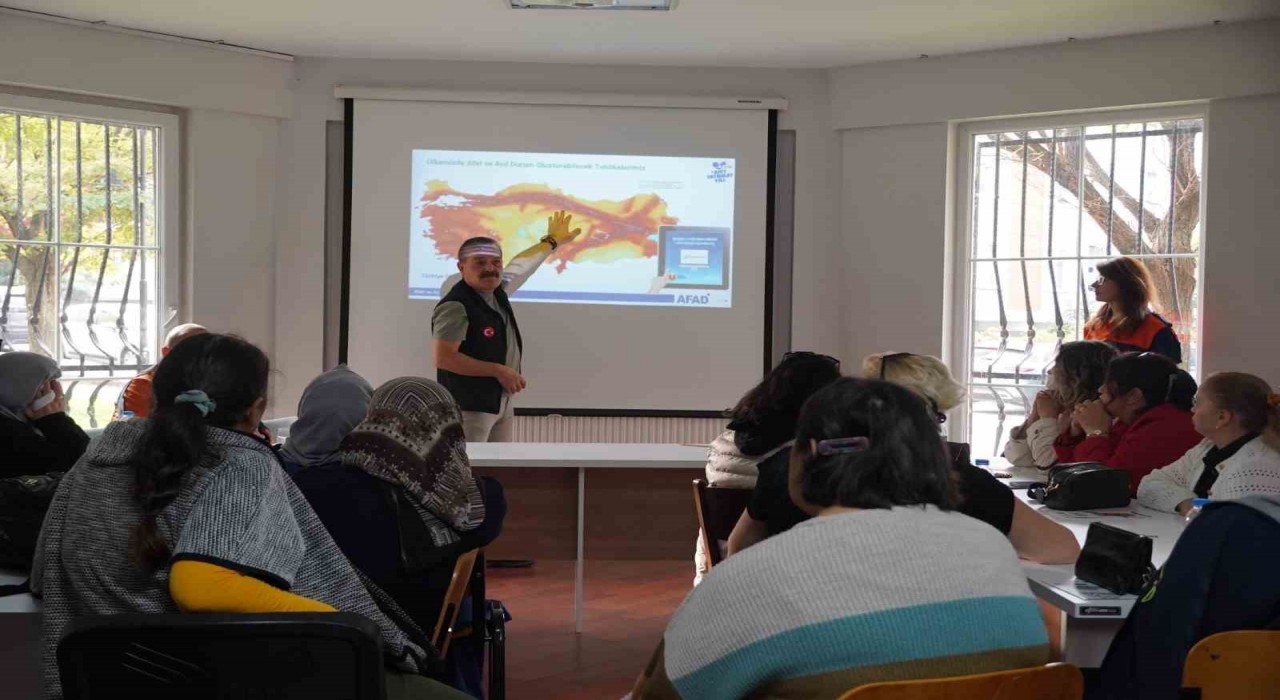 Atakumda afet bilinçlendirme eğitimleri