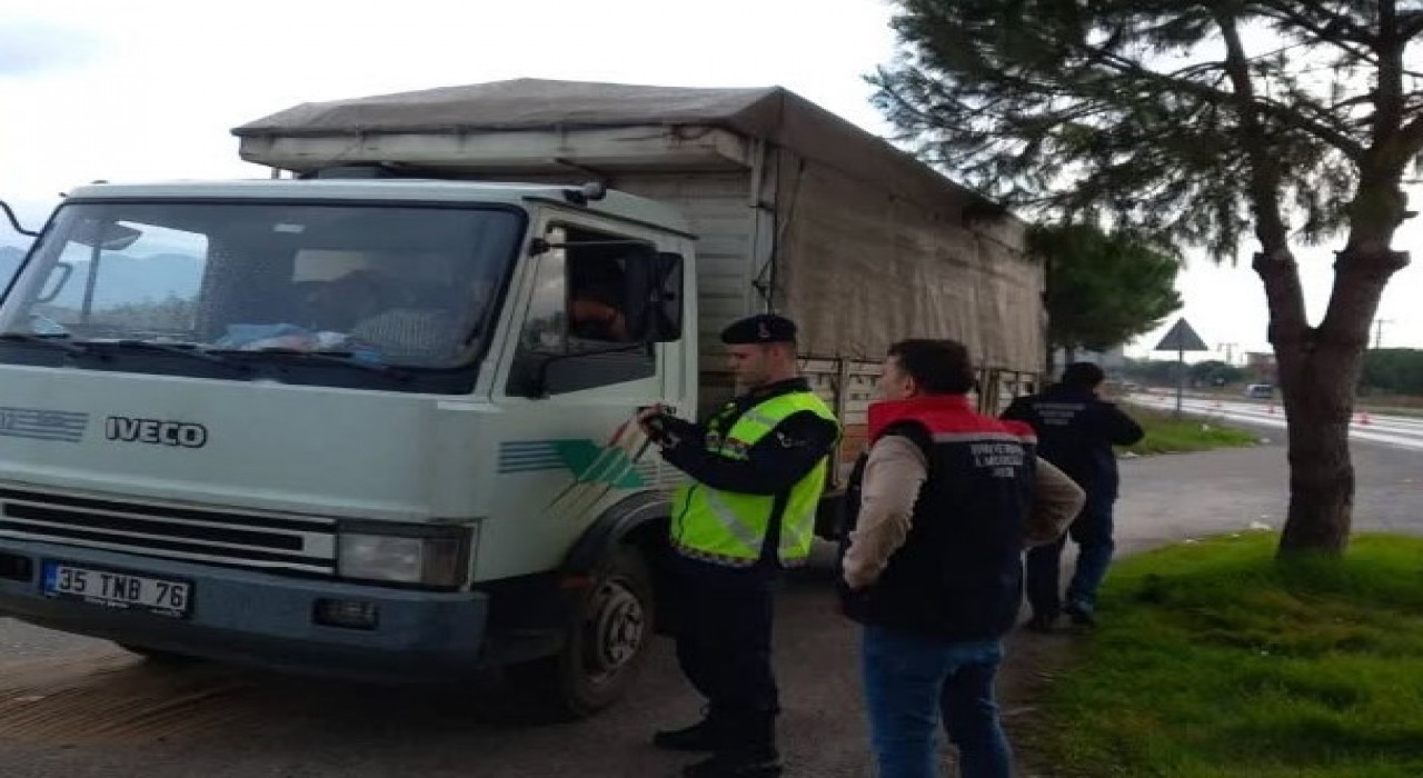 Aydında hayvan hastalıklarına karşı yol kontrolleri sürüyor