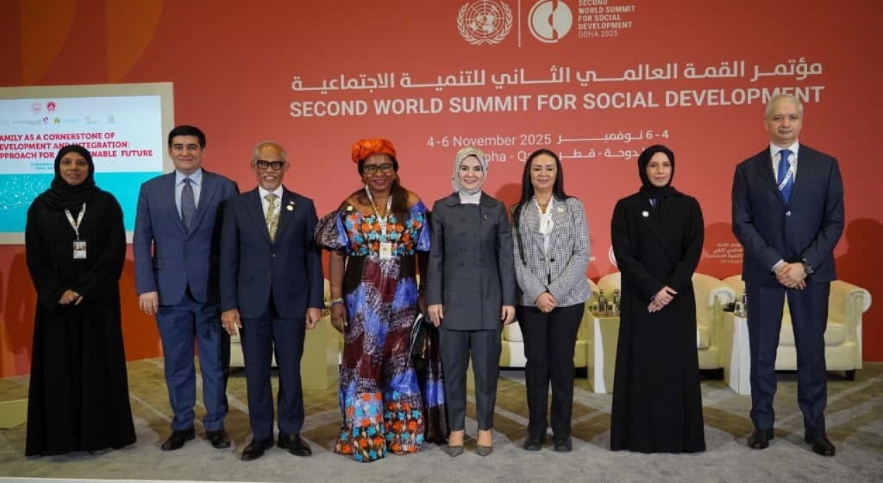 Bakan Göktaş: Aileyi yeniden merkeze almak insanlığın en acil sorumluluğudur