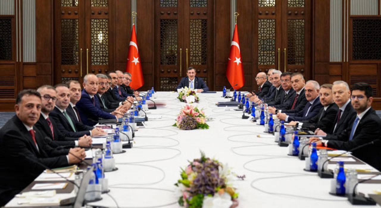 Bakan Işıkhan: “Ekonomi Programını Kararlılıkla Sürdüreceğiz”