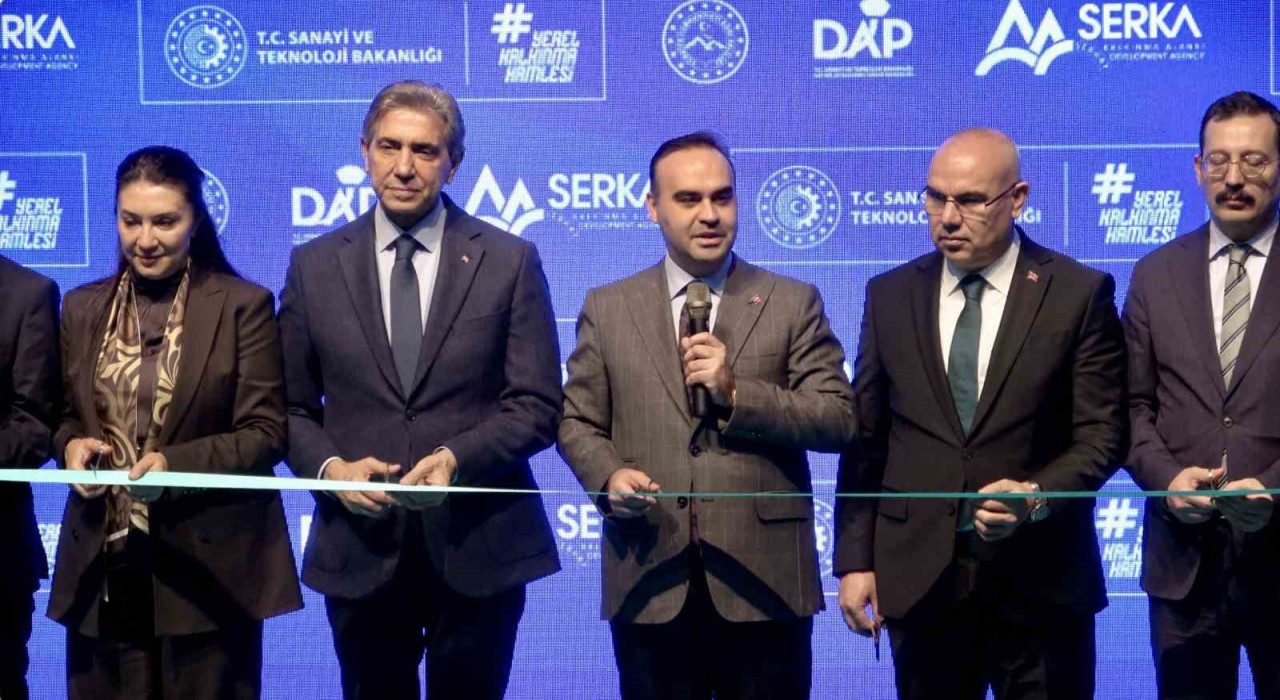 Bakan Kacır: Türkiye Yüzyılını kararlılıkla inşa ediyoruz