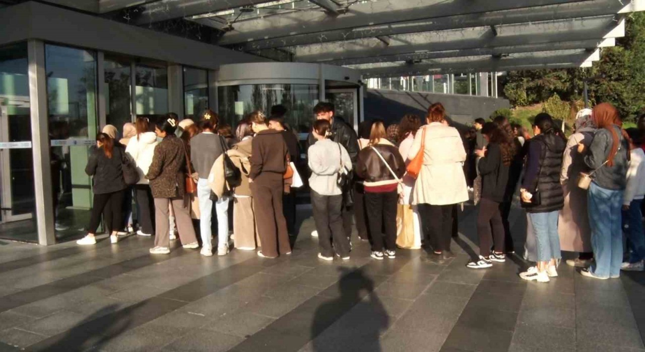 Bakırköyde alışveriş çılgınlığı