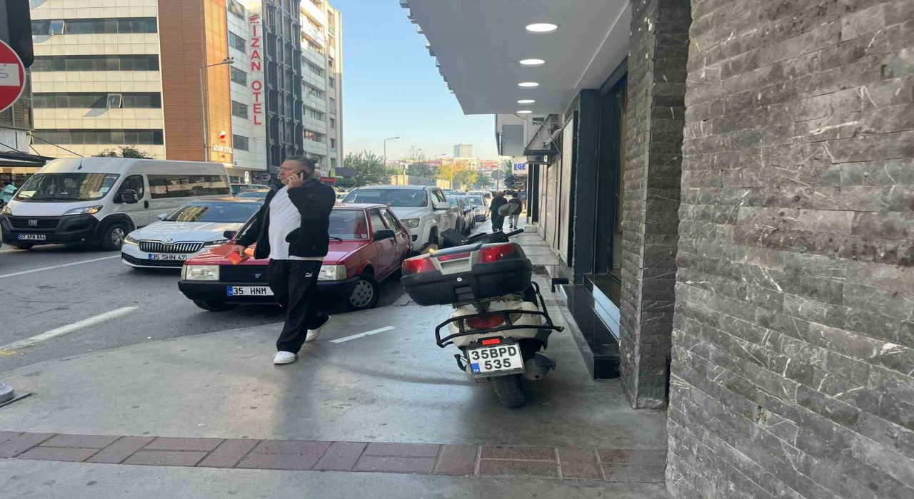 Balıkesirdeki deprem İzmirde de hissedildi