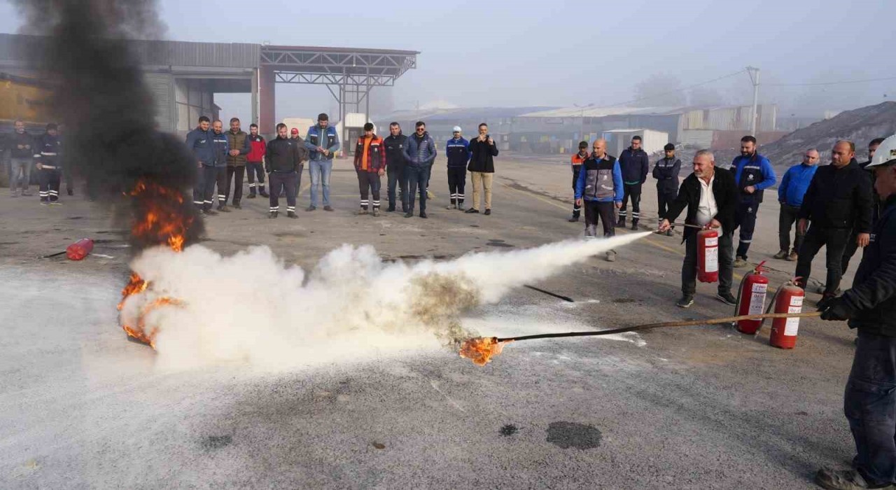 Başiskelede yangın eğitimi ve tatbikatı