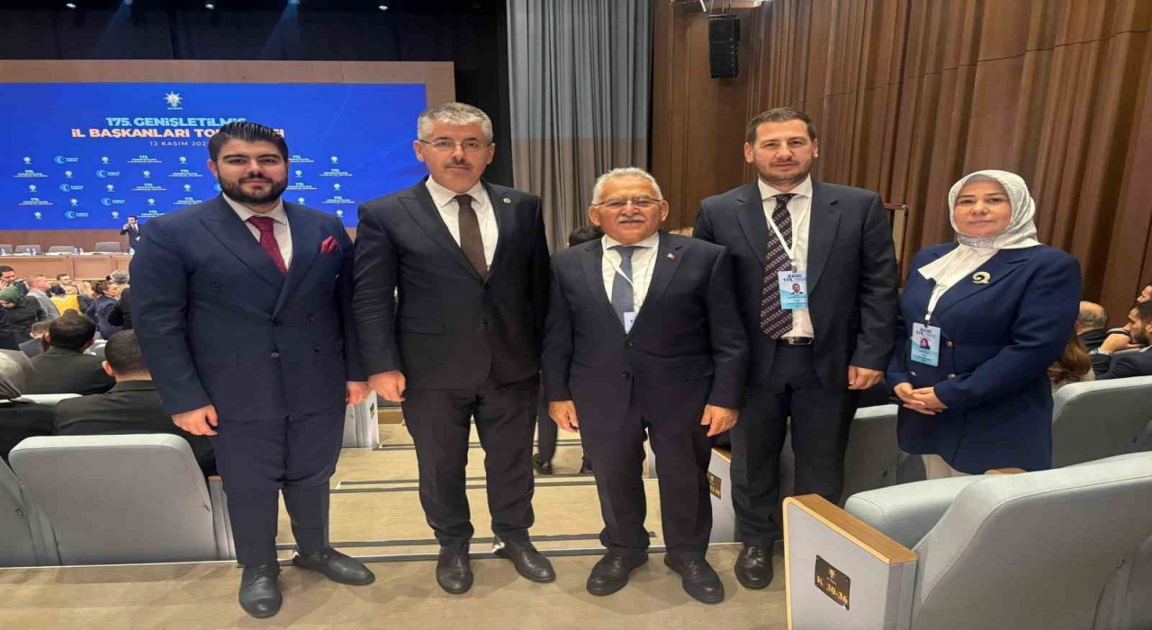 Başkan Büyükkılıç; AK Parti 175. Genişletilmiş İl Başkanları Toplantısına katıldı