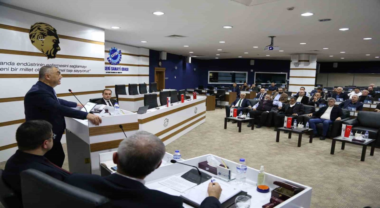 Başkan Büyüksimitci: Çine karşı ülke olarak politika oluşturmalıyız