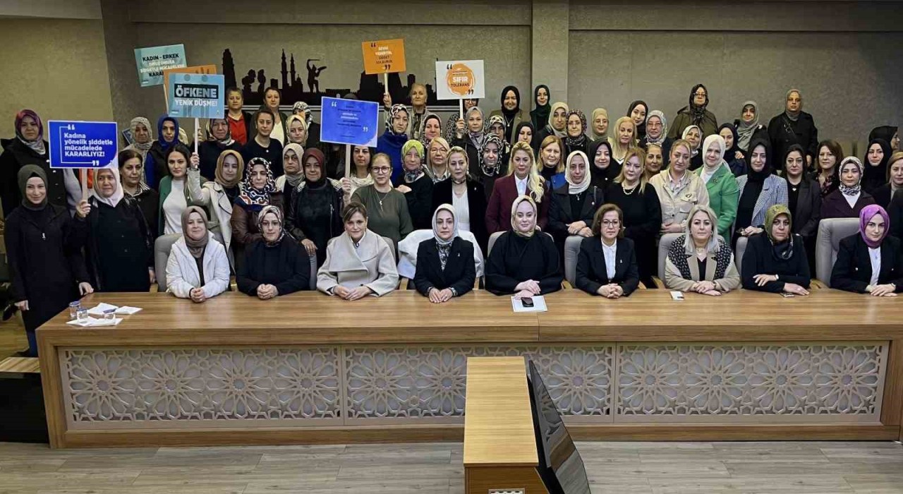 Başkan Çavuşoğlu: Kadına yönelik şiddet dünyanın ortak meselesidir