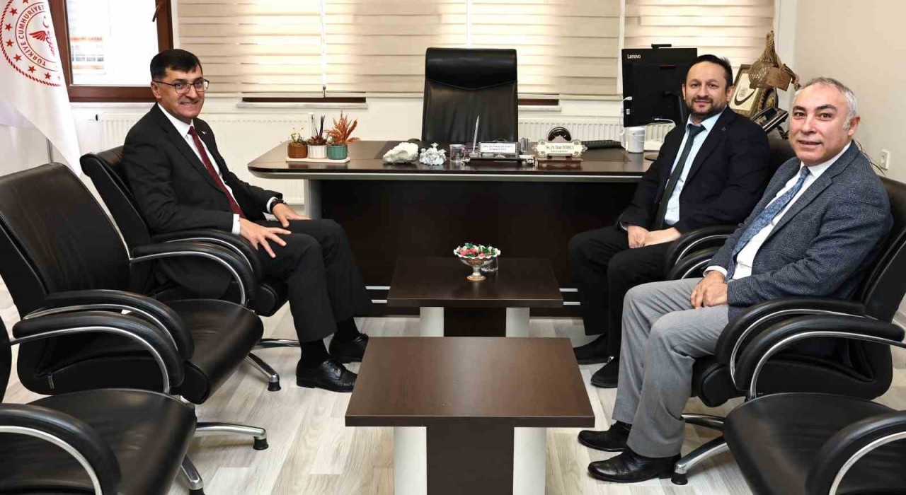 Başkan Kahveci, Belediye ile sağlık kurumları arasındaki iş birliğini geliştireceğiz