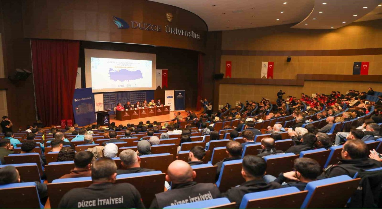 Başkan Özlü Düzcede kentsel dönüşümde 8 bölge belirledik