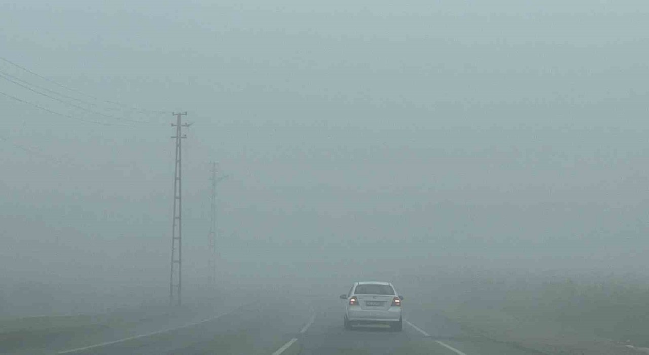 Batmanda sis nedeni ile görüş mesafesi 5 metreye kadar düştü