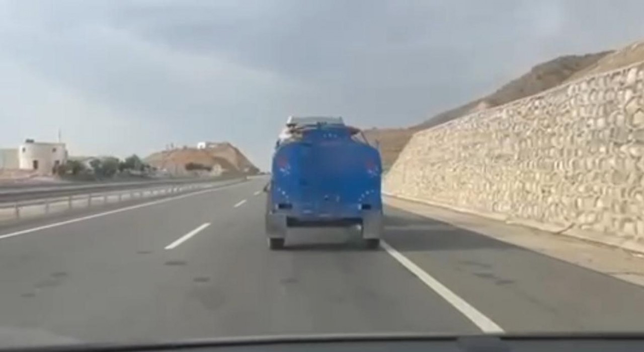 Batmanda su tankerinden kaçak sigara çıktı