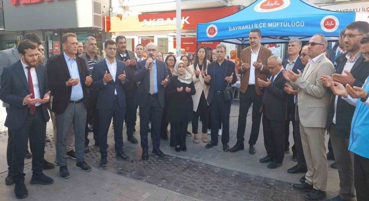 Bayraklı Müftülüğünden Gazze için yardım etkinliği