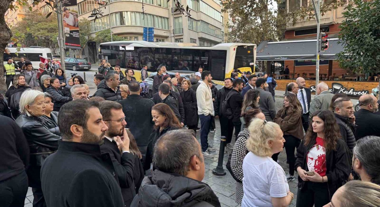 Beşiktaş Belediyesinden 10 Kasım Saygı Yürüyüşü