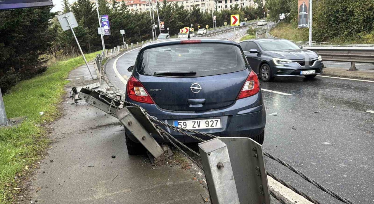 Beşiktaşta yağmurun etkisiyle aynı yolda peş peşe iki kaza