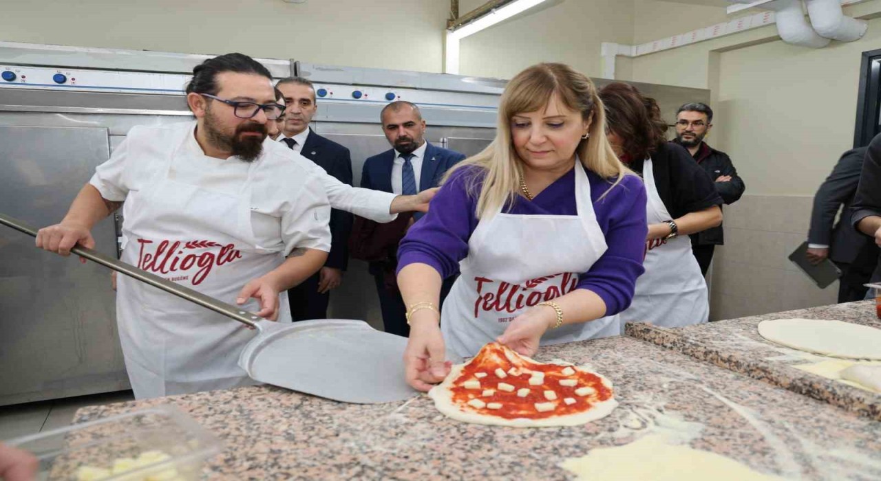 BEUNda pizza workshop, undan hamura, hamurdan sanata lezzet yolculuğu