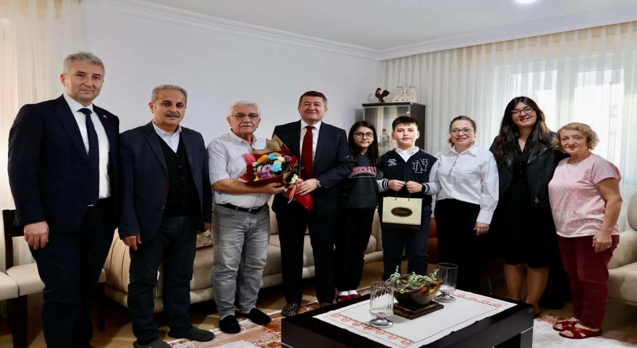 Bilecikte emekli öğretmenle özel 24 Kasım buluşması