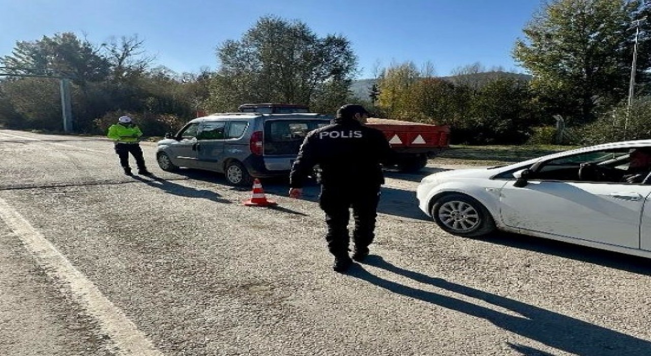 Bilecikte göçmen kaçakçılığına yönelik denetim