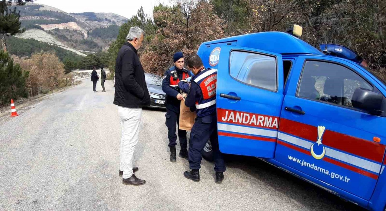 Boluda traktör devrildi: 1 ölü, 1 yaralı