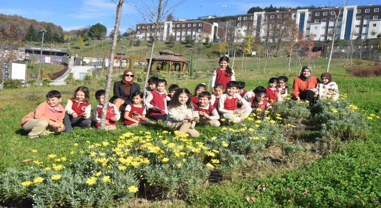 Botanik Bahçesini minikler gezdi