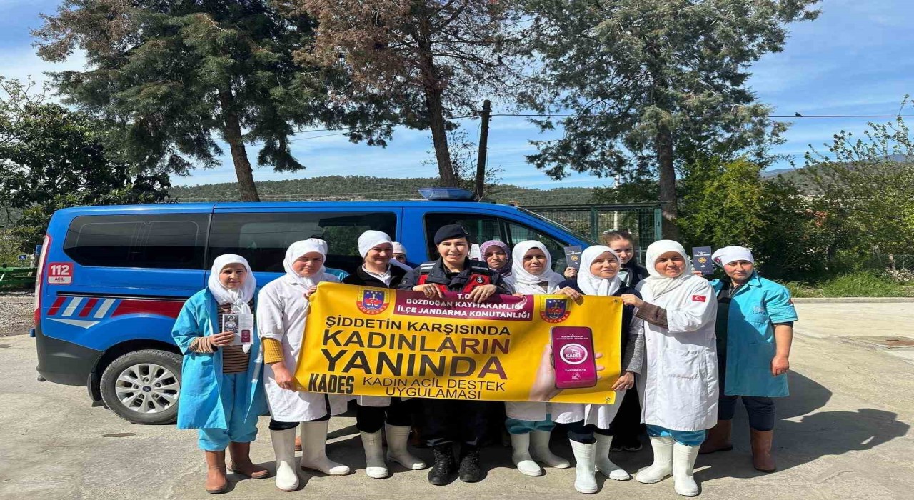 Bozdoğanda kadınlara KADES bilgilendirmesi