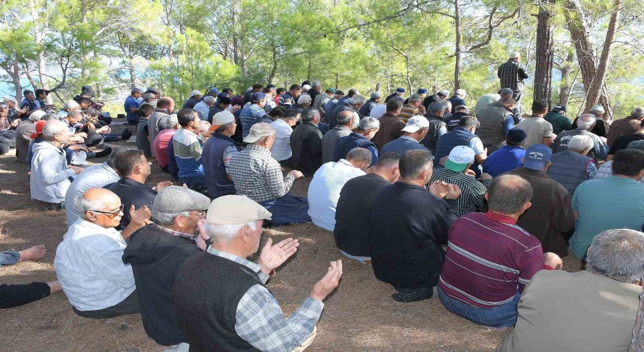 Bozyazıda asırlık yağmur duası geleneği bu yıl da devam etti