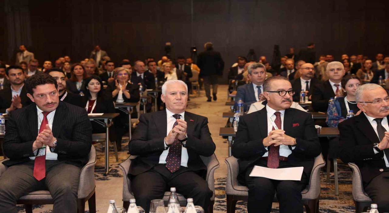 Bursa Büyükşehir Belediyesine Akıllı Şehir ödülü