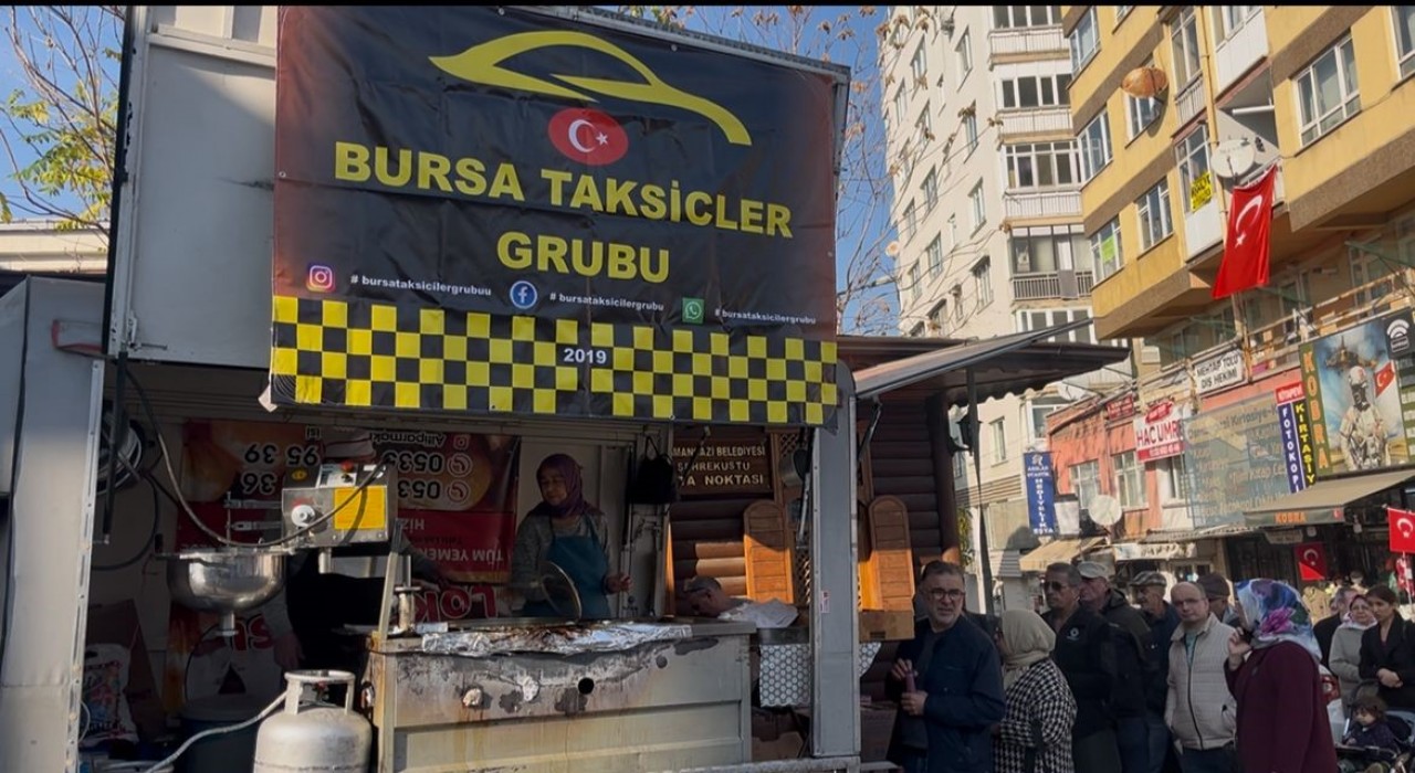 Bursada taksicilerden şehitler için anlamlı hayır