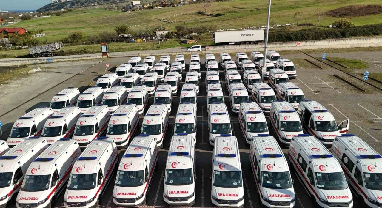 Büyükşehir Belediyesinden Samsuna 100 ambulans