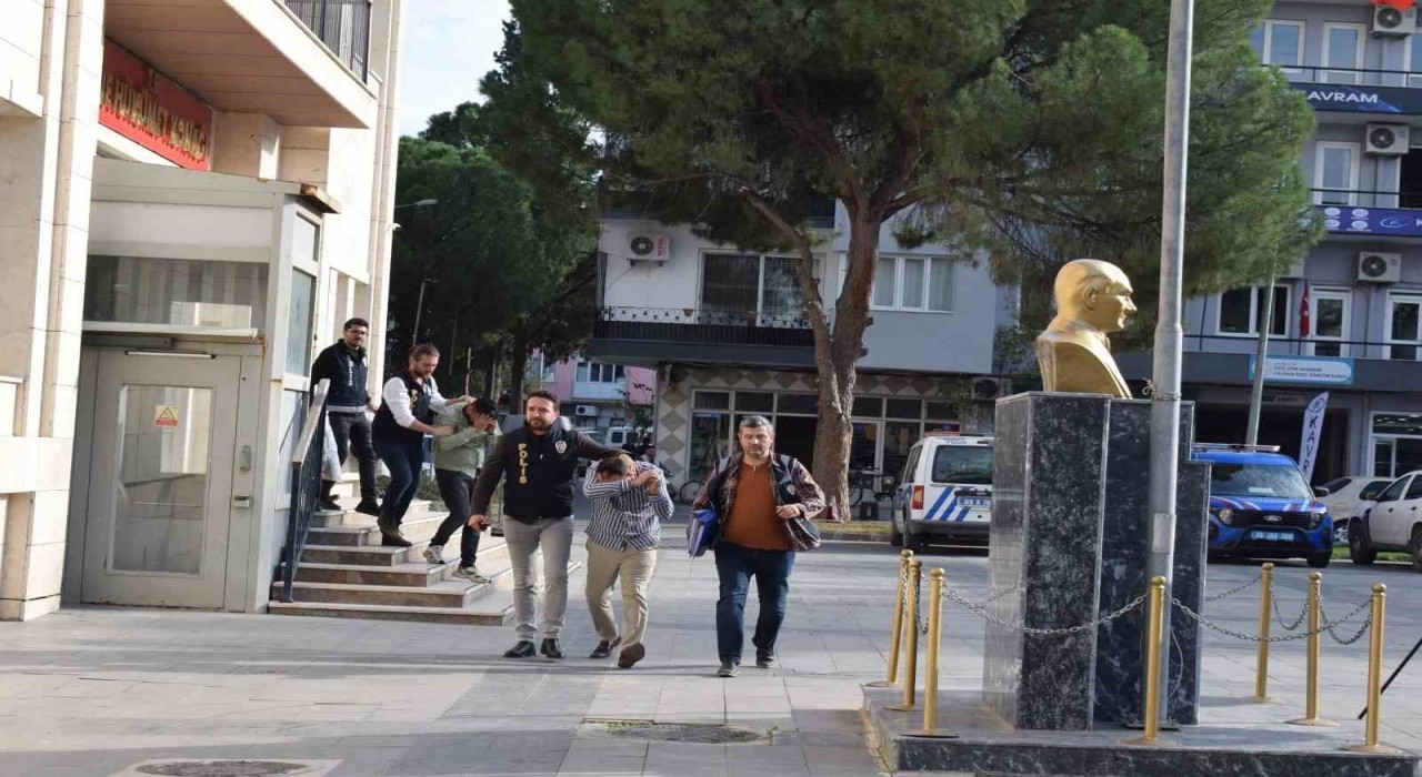 Çinede 11 kilo uyuşturucu ele geçirildi, 2 kişi tutuklandı