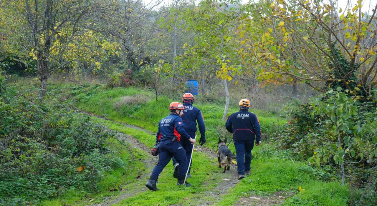 Çocuğuyla birlikte kaybolan kadının annesi: Kızım beni duyuyorsan evine dön