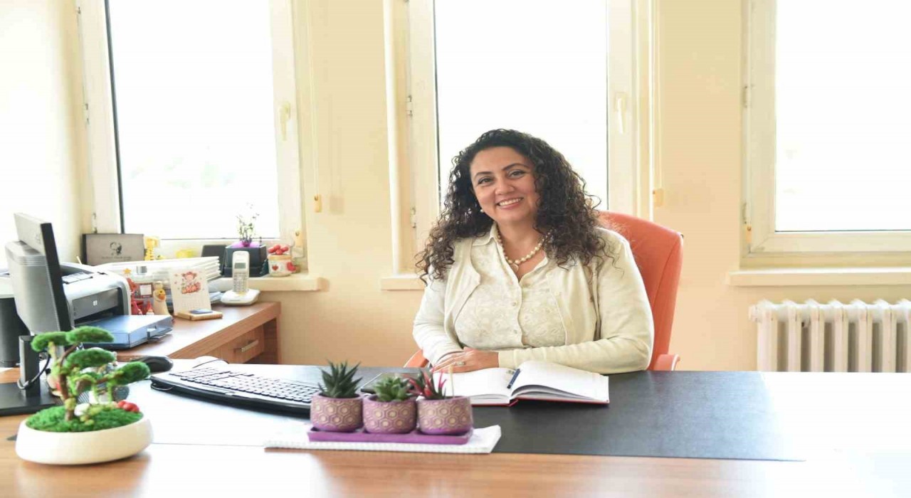 Çocuk Gelişim Uzmanı Karakaş: Güçlü çocuklar, sevgi ve güvenin hakim olduğu ailelerin içinde yetişir