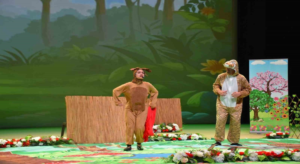 Çocuklar, Şahinbeyin Çocuk Şenliğinde eğlendi