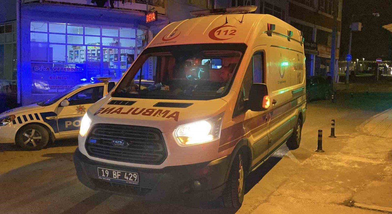 Çorumda bıçaklı kavga: 2 yaralı