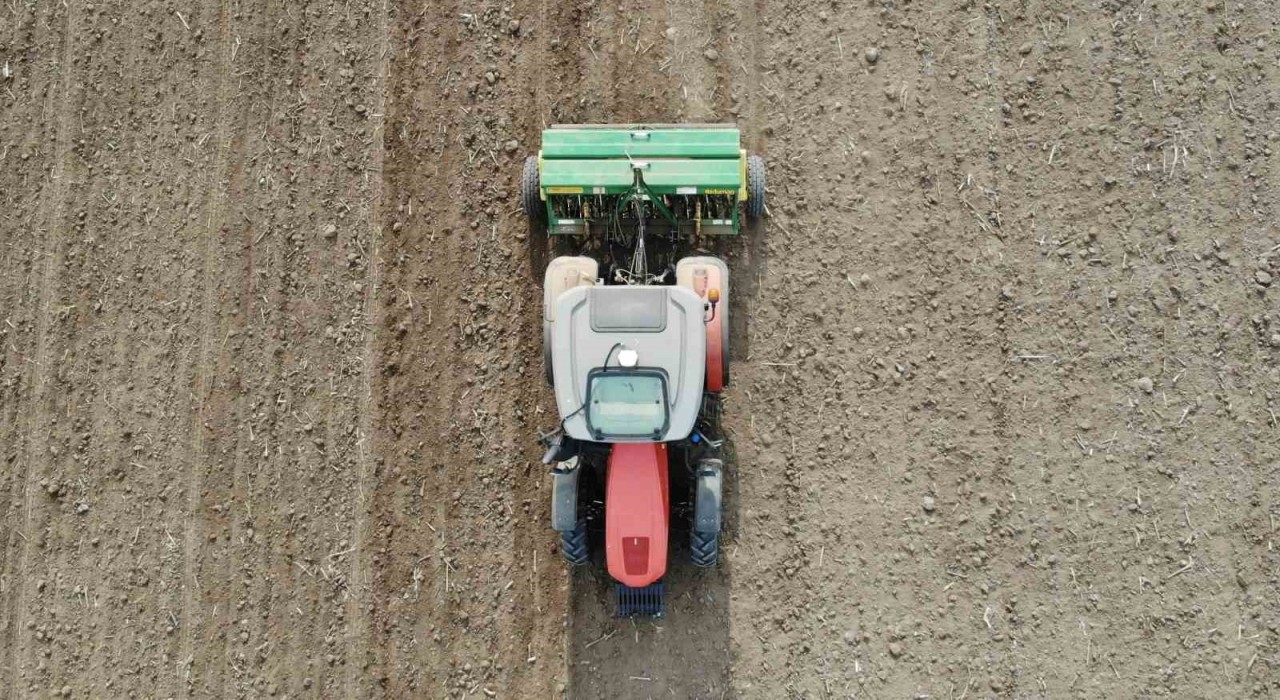 Çorumda çiftçilerin güz ekimi başladı