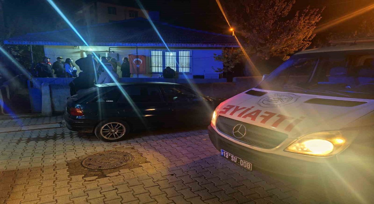 Çorumda haber alınamayan yaşlı adam evinde ölü bulundu